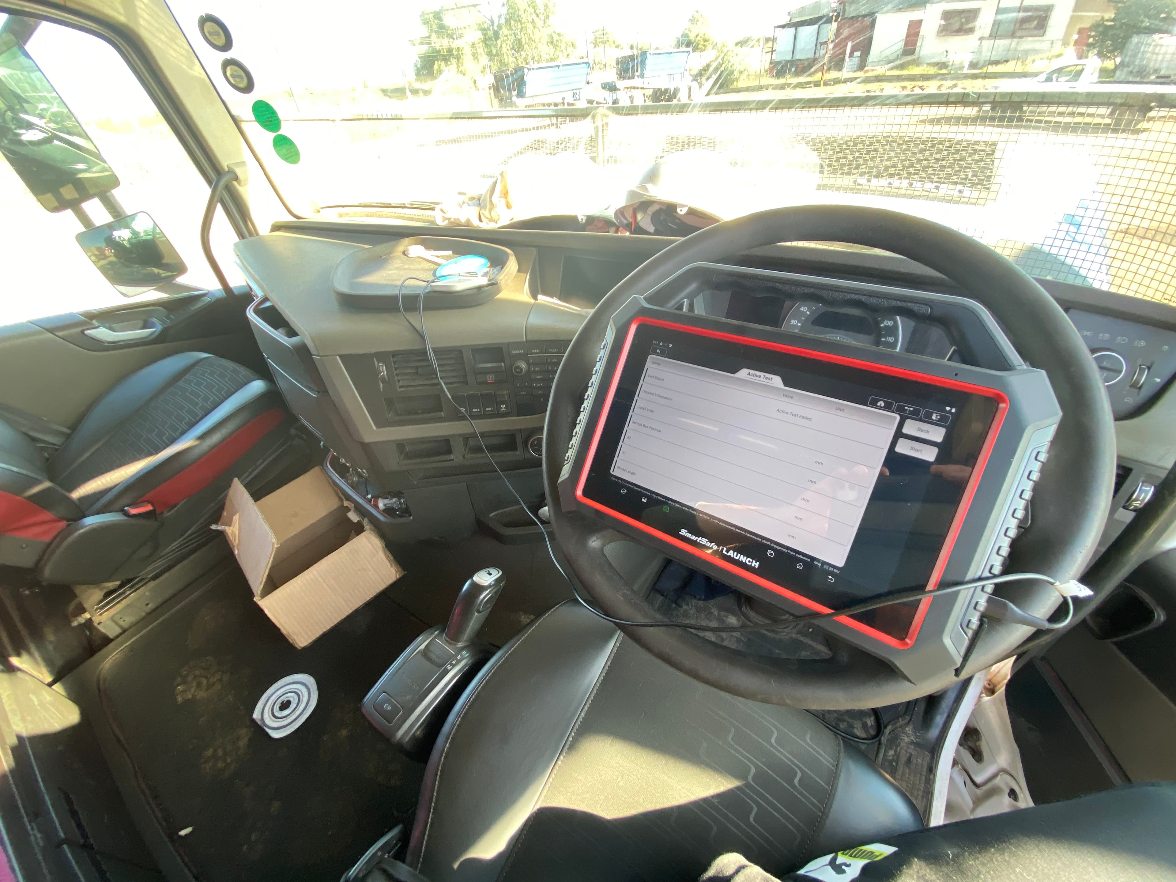 Qualified auto electricians